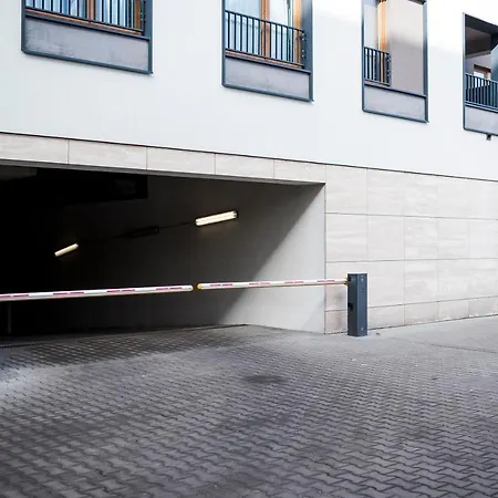 Apartmán Z Ogrodkiem I Garazem