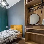 Appartement Z Ogrodkiem I Garazem *