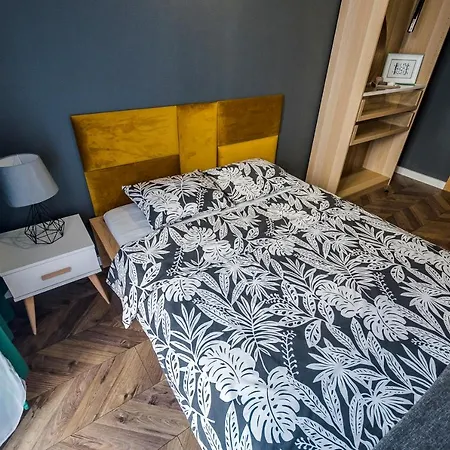 Appartement Z Ogrodkiem I Garazem