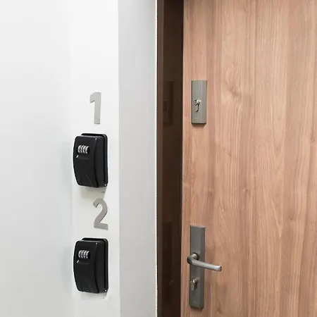 Z Ogrodkiem I Garazem Apartment