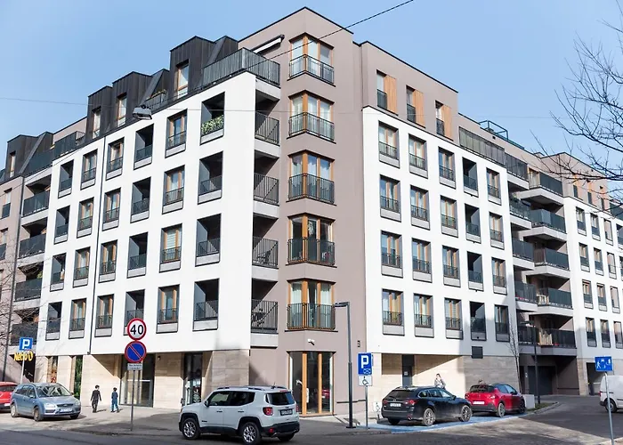 Z Ogrodkiem I Garazem * Poznań